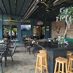 Mbi Travel Hotel