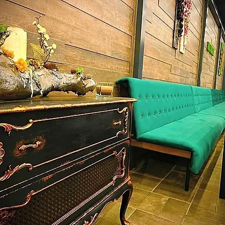 Mbi Travel Hotel 2*