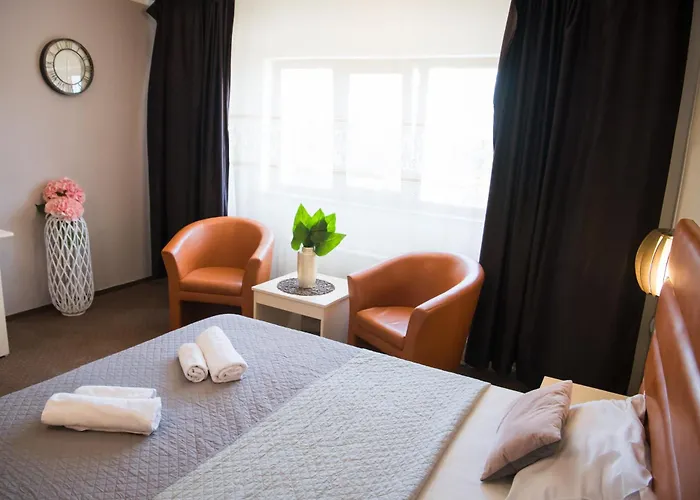 Mbi Travel 2* Крайова